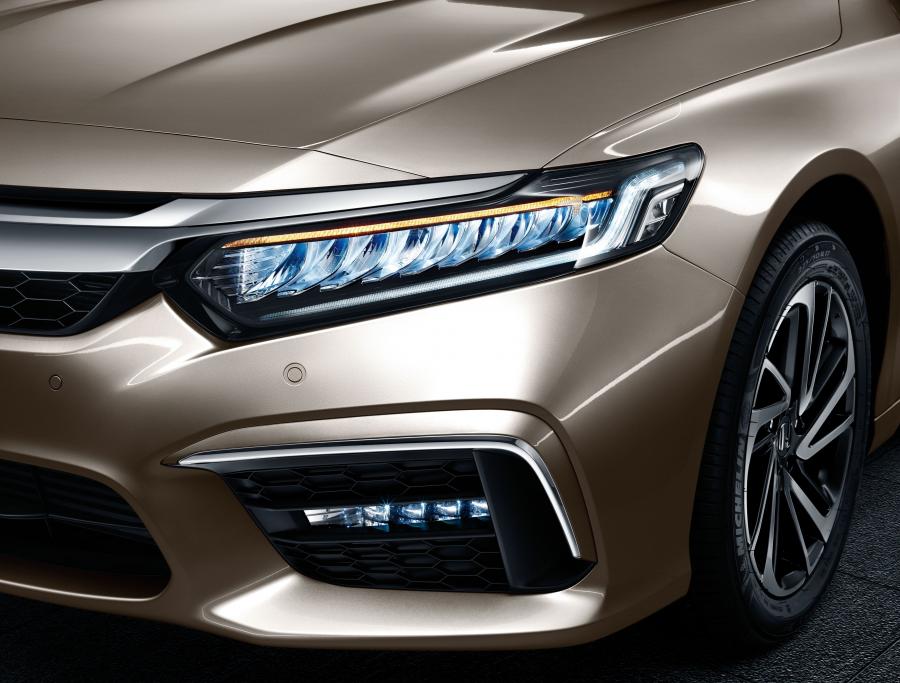Детали экстерьера Honda Inspire Sport Turbo 2018 года  (CN) (фото 4 из 4)
